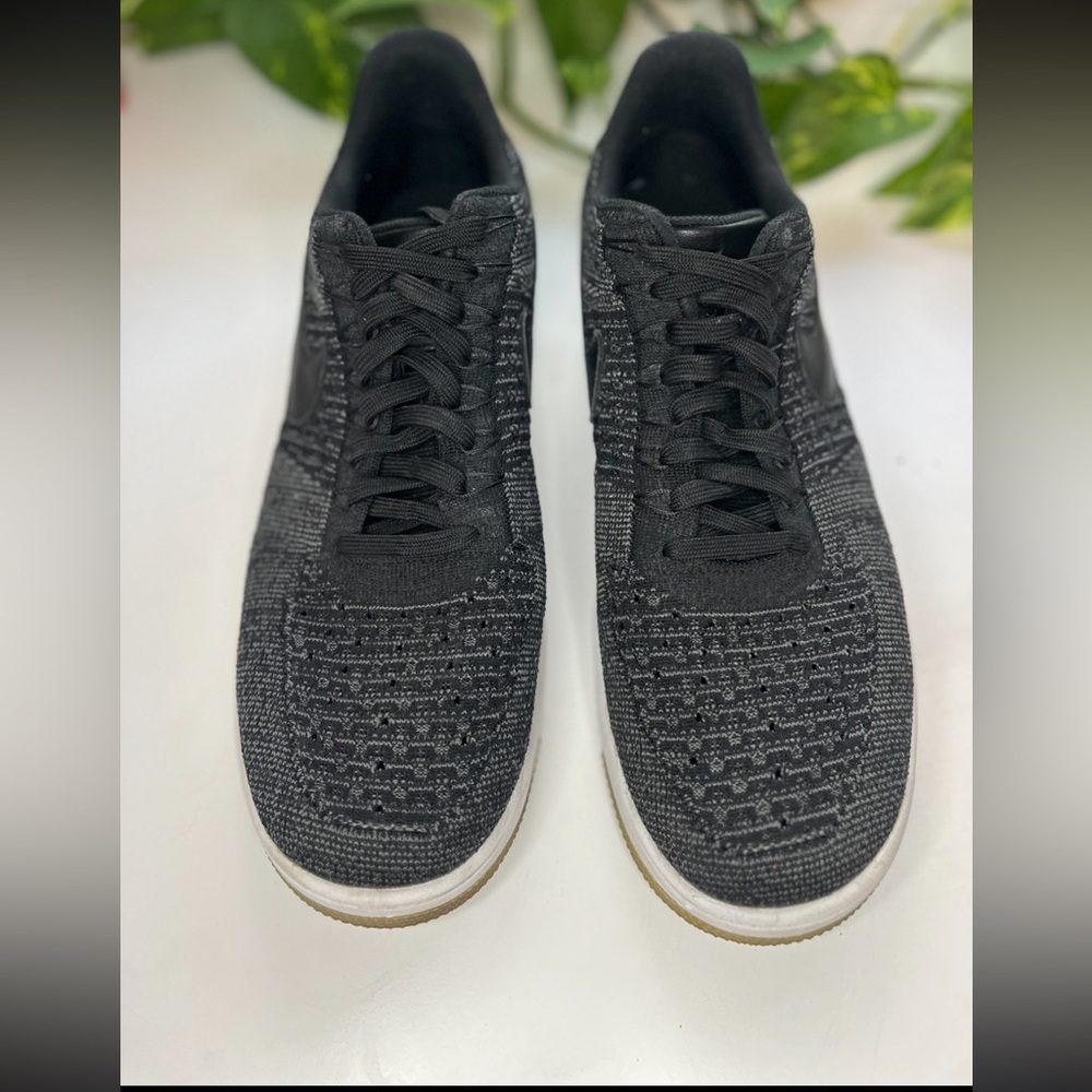 Nike Air Force 1 Flyknit Black